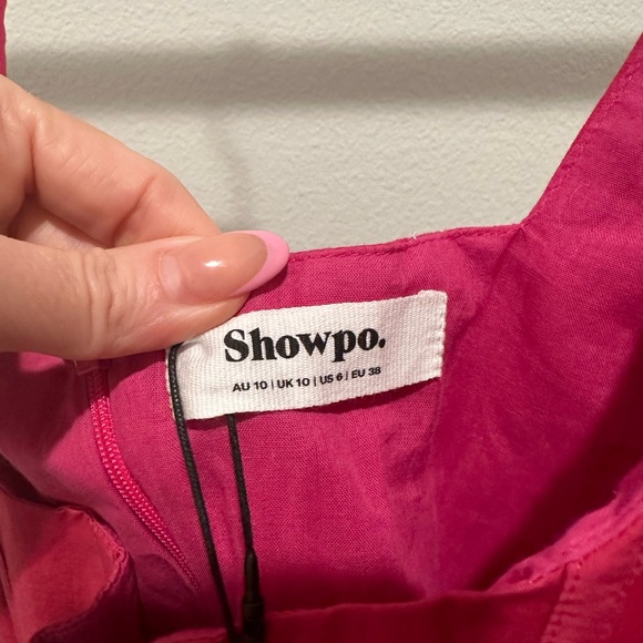 NEW Showpo BRIANDA MINI DRESS - CORSET BODICE BUBBLE HEM DRESS IN BERRY SIZE 6 - Picture 6 of 6